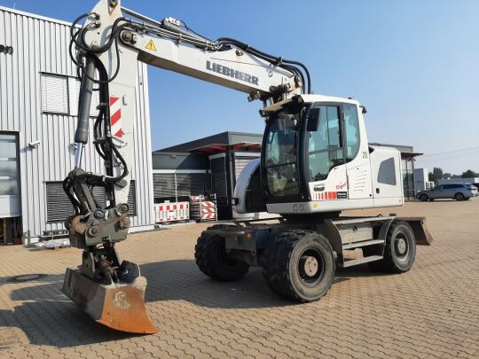 Liebherr A 918Compact