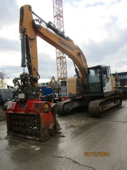 Liebherr R 926Compact