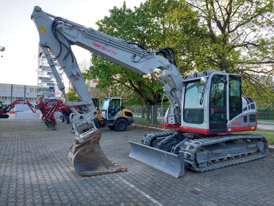 Takeuchi TB 2150RCV