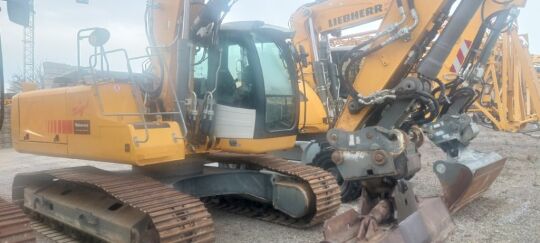 Liebherr R 922 Litr.