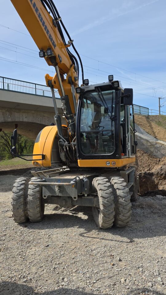 Liebherr A 916 Compact G6.0-D