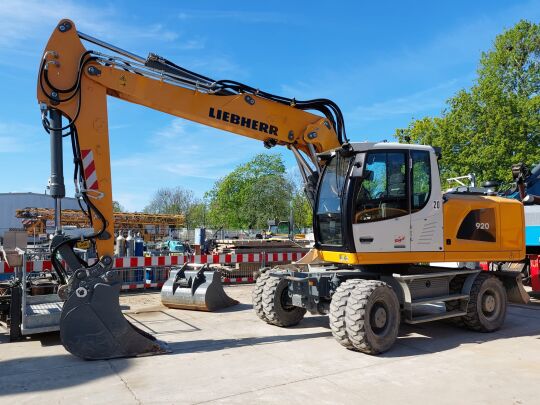 Liebherr A 920 Litronic G6.0-D