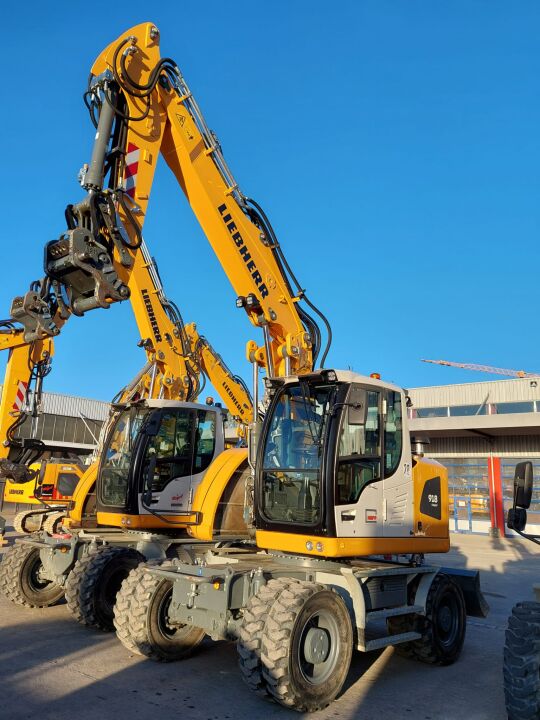 Liebherr A 918 Compact G6.0-D Litronic