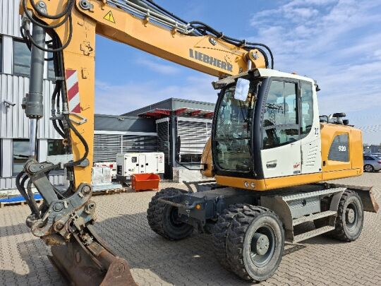 Liebherr A 920 Litronic G6.0-D