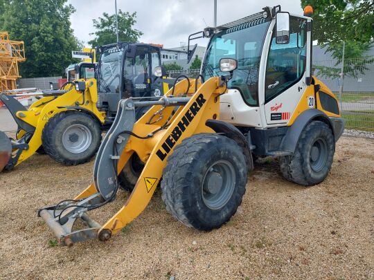 Liebherr L 506 Compact