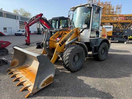 Liebherr L 507 Speeder